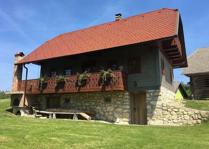 Sunny House With Sauna Prázdninový dům Bistrica ob Sotli